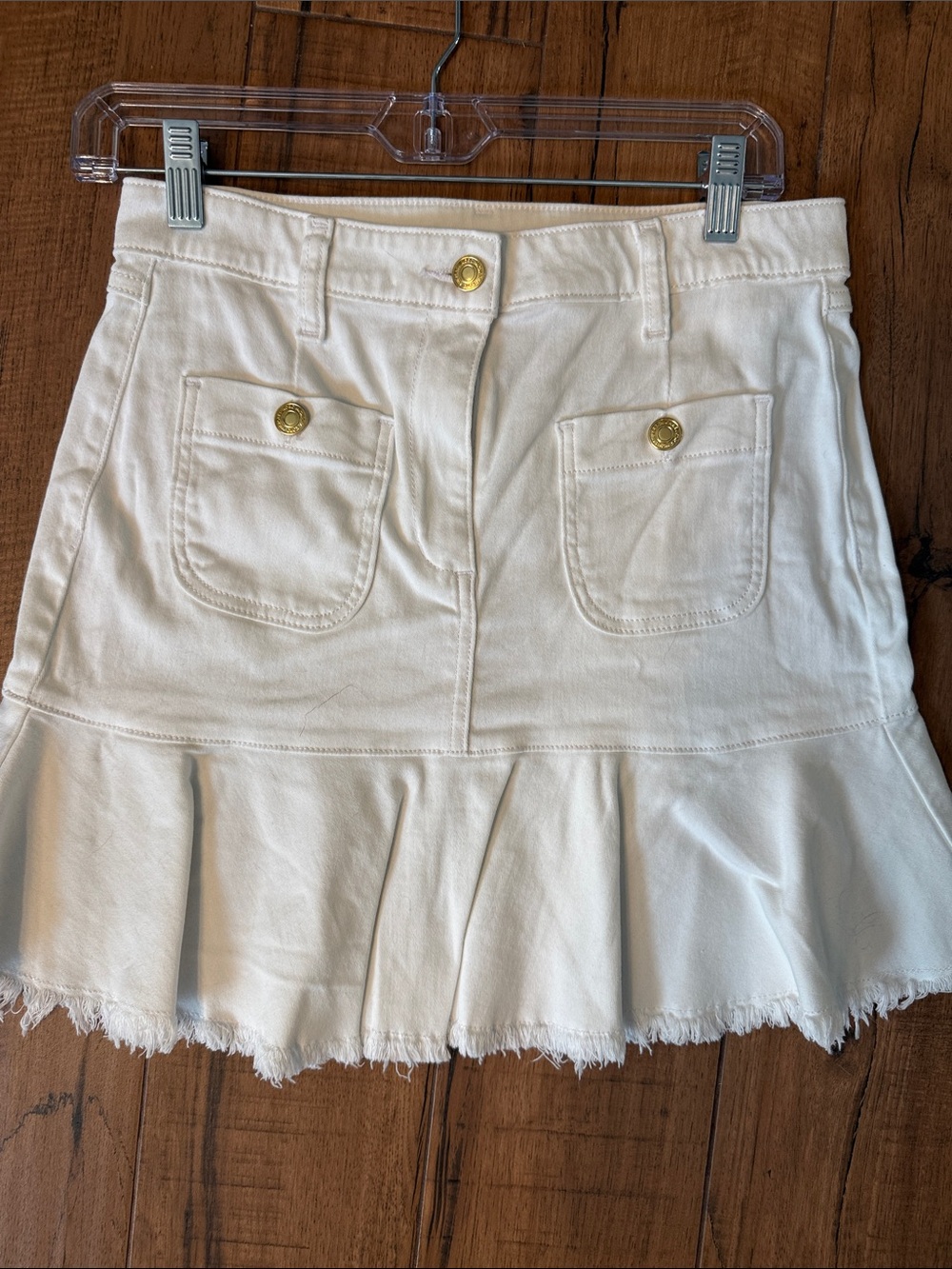 Michael Kors White Mini Skirt with Ruffle Hem and Gold Buttons 4